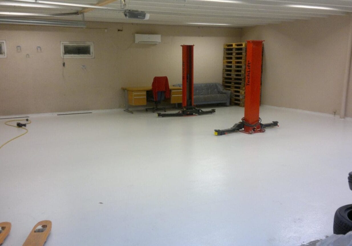 860146_4882480694333_1163575981_o